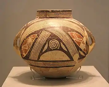 Clay vase with polychrome decoration, Dimini, Magnesia, Late or Final Neolithic (5300-3300 BC). Ceramic; height: 25&nbsp;cm (93⁄4 in.), diameter at rim: 12&nbsp;cm (43⁄4 in.); National Archaeological Museum (Athens).