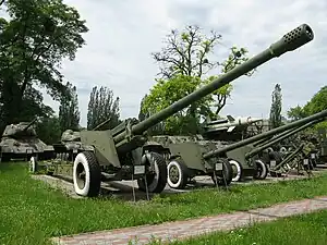 130 mm M-46 being upgraded to 155&nbsp;mm Sharang Gun by GCF