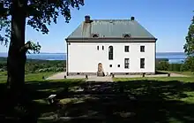 Övralid Manor, with view over&nbsp; Lake Vättern