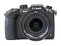 Front view with zoom lens Leica DG Vario-Elmarit 12–60&nbsp;mm f/2.8–4.0