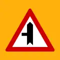 Κ-28αJunction with a side-road from the left