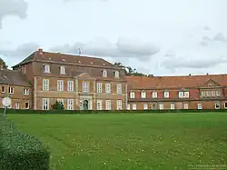 Gutshaus Zettemin&nbsp;[de] in Zettemin