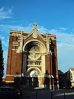 Facade avant ravalement