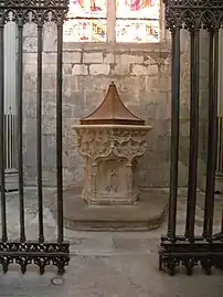 Fonts baptismaux.