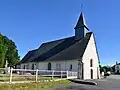 L’église Saint-Aubin. Vue nord-ouest.