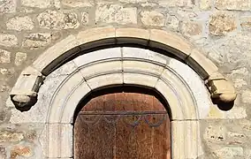 L’entrée.