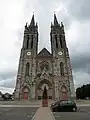 L'église Saint-Hilaire.