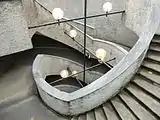 Escalier d'accès à l'église.