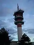 Émetteur de télévision installé à Bourg-Saint-Andéol à 414&nbsp;mètres d'altitude, en Ardèche (France). Puissance d'émission : 280&nbsp;W