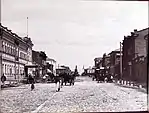 Vue de la rue de la Noblesse, de la rue de la Résurrection (des Pionniers) vers la place Saint-Alexis (1889).
