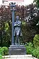 Statue de Pouchkine dans le centre-ville de Tiraspol, devant la bibliothèque municipale.