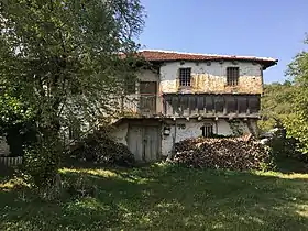 Dvortsi