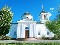 Portail latéral.