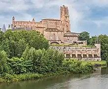 3. Cathédrale Sainte-Cécile à Albi avec 705&nbsp;791&nbsp;visiteurs.