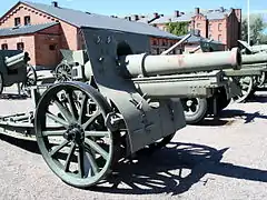 Canon court de 155&nbsp;mm Schneider (Hämeenlinna).