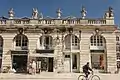 Immeubles, aux 16, 18 et 20 de la rue.