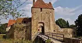 Le château de la Grand'Cour.
