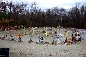 Mémorial aux victimes de l'incendie du club The Station.