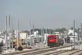 L'A-453 (nouvelle livrée) en tête du fret 54507, en gare de SKA.