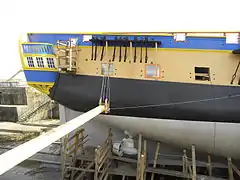 Vue du pod de propulsion tribord.