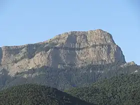 Vue de la roche Oroel.