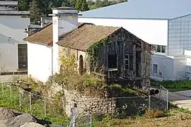 Vue extérieure du bâtiment de la turbine.