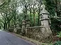 Le portail monumental du château de la Coudraie (XVIIe&nbsp;siècle).
