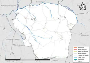 Carte en couleur présentant le réseau hydrographique de la commune