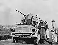 Probablement en Allemagne, 1945, canon de 20&nbsp;mm de la Flak, sur un camion Horch 108.