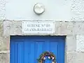Hennebont : la maison éclusière du Grand-Barrage (écluse n°26 sur le Blavet, face à Inzinzac-Lochrist) , détail.