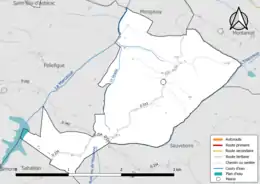 Carte en couleur présentant le réseau hydrographique de la commune