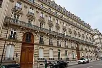 Façade des nos 43-45.