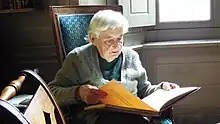 Photo de la donatrice à Dastum