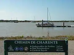 Pancarte près de la zone de mouillage des pêcheurs d'Islande.