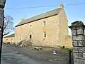 La maison construite sur le site et à l'emplacement de l'ancien château féodal de Quimerc'h.