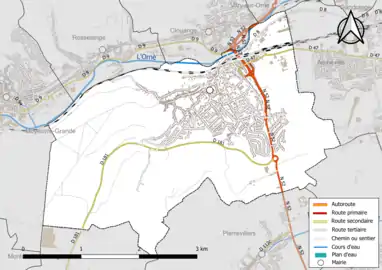 Carte en couleur présentant le réseau hydrographique de la commune