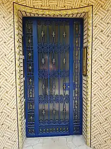 No&nbsp;5 : porte.
