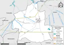 Carte en couleur présentant le réseau hydrographique de la commune