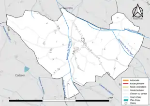 Carte en couleur présentant le réseau hydrographique de la commune