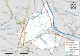 Carte en couleur présentant le réseau hydrographique de la commune
