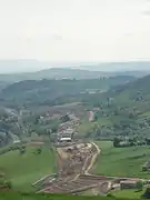 Vue du viaduc et des abords du chantier.