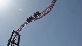 La sortie du Sky-Loop.