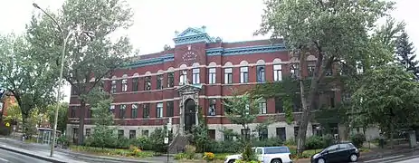 L'Académie des Saints-Anges, construire en 1908-1909