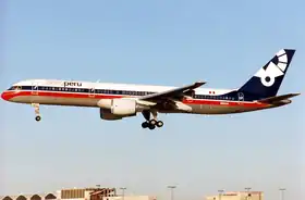 L'appareil impliqué dans l'accident (N52AW), ici photographié à l'aéroport international de Miami en janvier 1996.