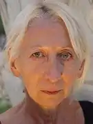 Agnès Aubé interprète Danièle.