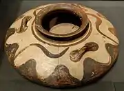 Alabastre d'Attique (?). Mycénien Récent III A1 (1400-1370 av. J.-C.). Musée du Louvre