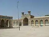 La mosquée ancienne.