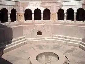 À Farrukhnagar&nbsp;(en) dans l'Haryana.