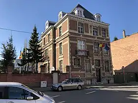 L'ambassade de Roumanie,rue Gabrielle.