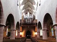Vue intérieure de la nef et tribune de l'orgue Dubois-Bergäntzel-Rinckenbach-Roethinger (1762),,,.